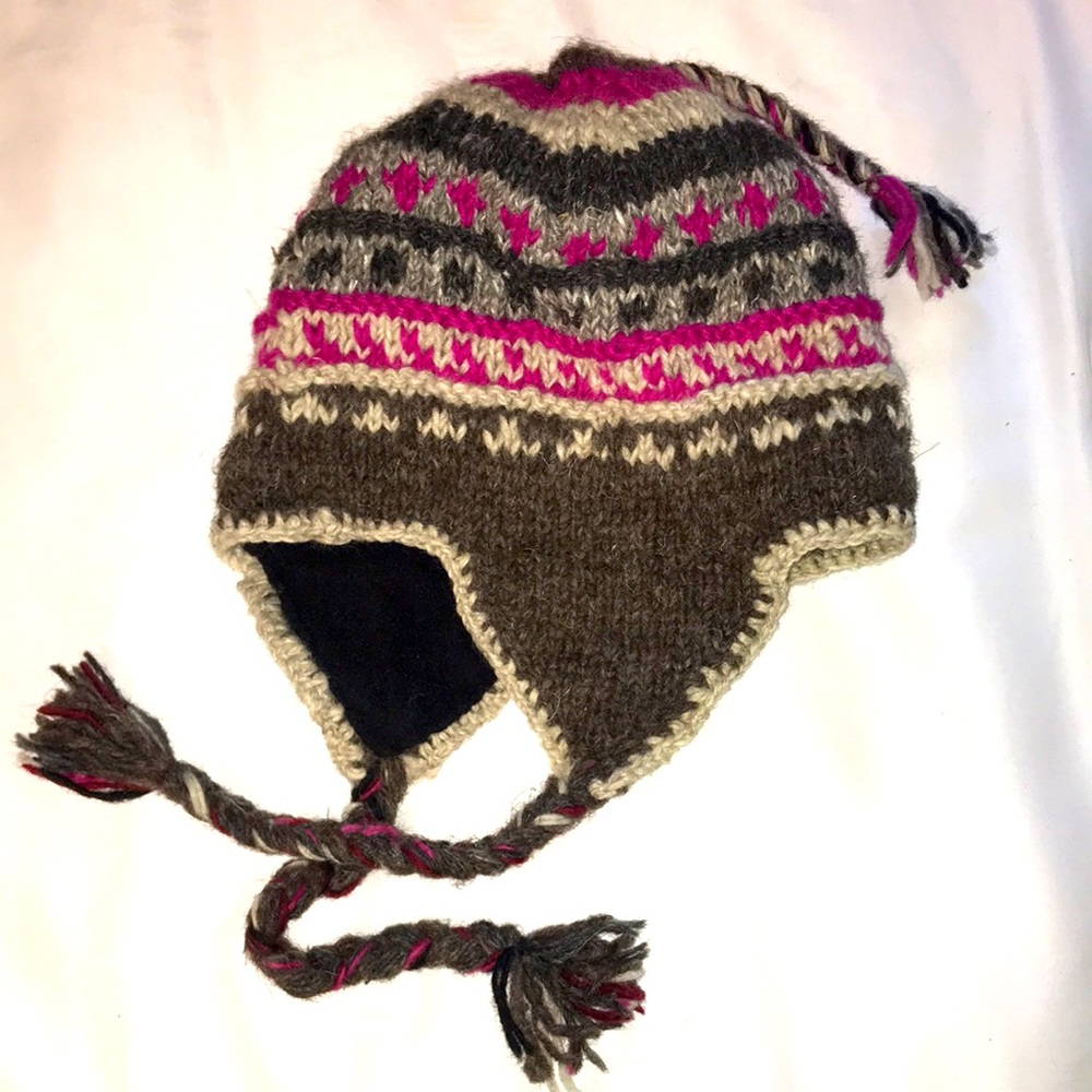 Beanie - Picture 2 of 4